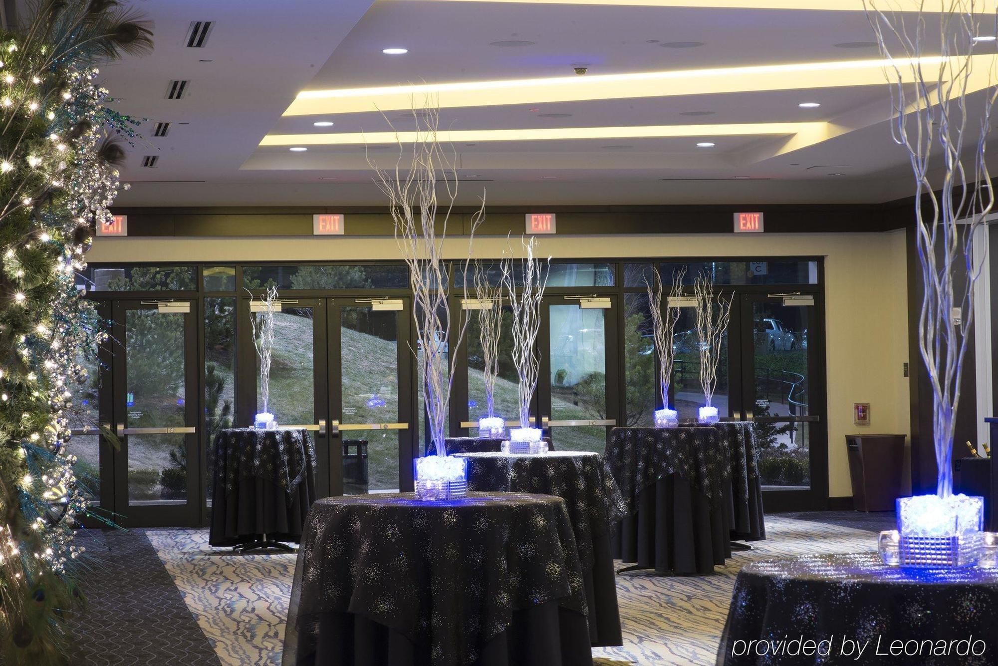 Mohegan Pennsylvania - Adults Only Wilkes-Barre Exterior foto